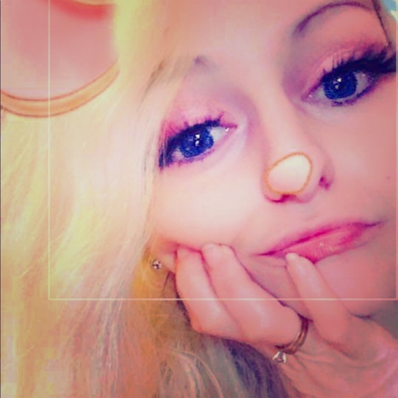 Meet the Posher Other - Meet your Posher, Marissa